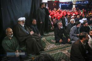 مجلس یادبود رهبر شهید انقلاب اسلامی و شهدای خانوادهٔ امام شهید