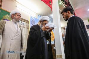 جشن عمامه‌گذاری طلاب در روز عید غدیر