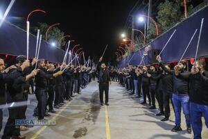 شکوه عزاداری سنتی شاه حسین گویان