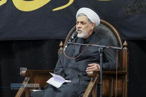 عزاداری شب ششم محرم در هیئت رزمندگان اسلام قم