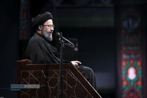 دومین شب مراسم عزاداری حضرت اباعبدالله الحسین (ع) از طرف رهبر انقلاب