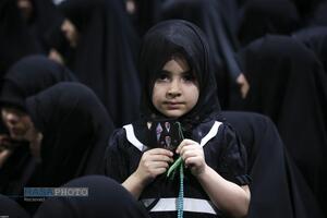 دومین شب مراسم عزاداری حضرت اباعبدالله الحسین (ع) از طرف رهبر انقلاب