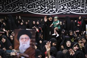 دومین شب مراسم عزاداری حضرت اباعبدالله الحسین (ع) از طرف رهبر انقلاب