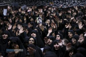 مراسم عزاداری شب عاشورای حسینی در جوار محل شهادت قائد شهید