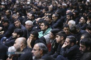 مراسم عزاداری شام غریبان حسینی در جوار محل شهادت قائد شهید