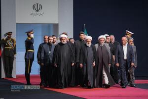 مراسم ادای احترام به پیکر مطهر رهبر شهید انقلاب اسلامی