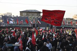 تشییع تاریخی رهبر شهید انقلاب در تهران