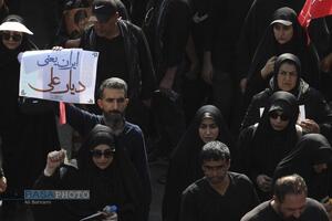تشییع تاریخی رهبر شهید انقلاب در تهران
