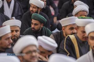 حضور گسترده علماء حوزه علمیه نجف اشرف در مراسم تشییع رهبر شهید انقلاب