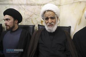 بزرگداشت امام شهید از سوی رهبر معظم انقلاب در حرم کریمه اهل‌بیت (س)
