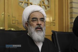 بزرگداشت امام شهید از سوی رهبر معظم انقلاب در حرم کریمه اهل‌بیت (س)