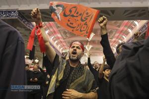 بزرگداشت امام شهید از سوی رهبر معظم انقلاب در حرم کریمه اهل‌بیت (س)