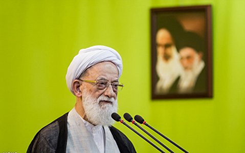 مالی بد عنوانی اور مہنگائی دشمن کی سازش/ امریکہ مفسد فی الارض ہے