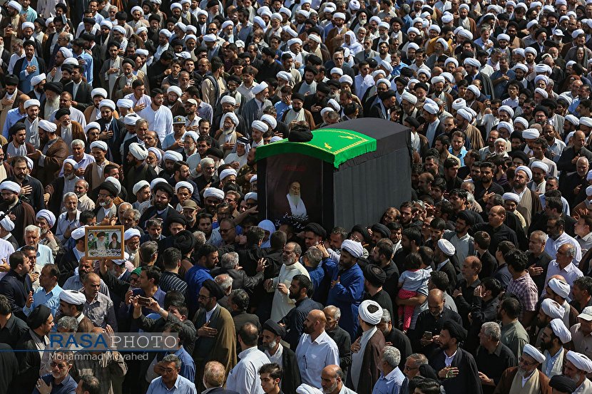قم میں آیت الله سید محمد حسینی شاهرودی کی تشییع جنازہ