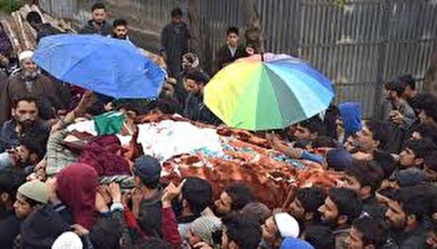 کشمیری عوام پر ظلم بدستور جاری بھارتی فوج کی فائرینگ سے دو نوجوان جان بحق