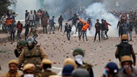 سی اے اے معاملہ پر فوجی وردی کا غلط استعمال، دلی پولیس اور فوج میں ٹھنی