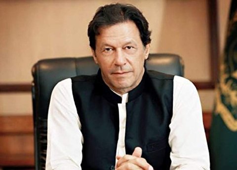 وزیراعظم عمران خان: عالمی قوتیں ایران سے پابندیاں اٹھائیں