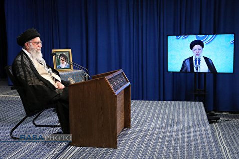 یوم عدلیہ کے موقع پر قائد انقلاب اسلامی نے عدالتی عہدیداروں کے ساتھ ویڈیو کانفرنس