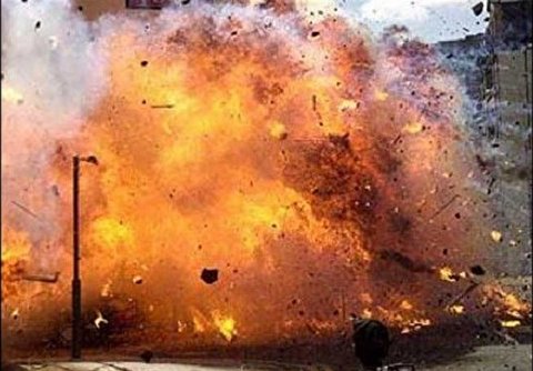 افغانستان میں کار بم دھماکا اور فائرنگ کے نتیجے میں ۱۱ افراد ہلاک
