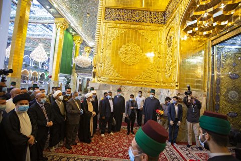 حضرت عباس (ع) کے روضہ مبارک کے ایوان طلائی کی نقاب کشائی تقریب کی تصاویر
