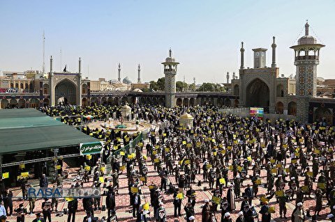 مسلمانوں کے مقدسات کی توہین کے خلاف ایرانی عوام نے ملک بھر میں احتجاجی مظاہرے کئے